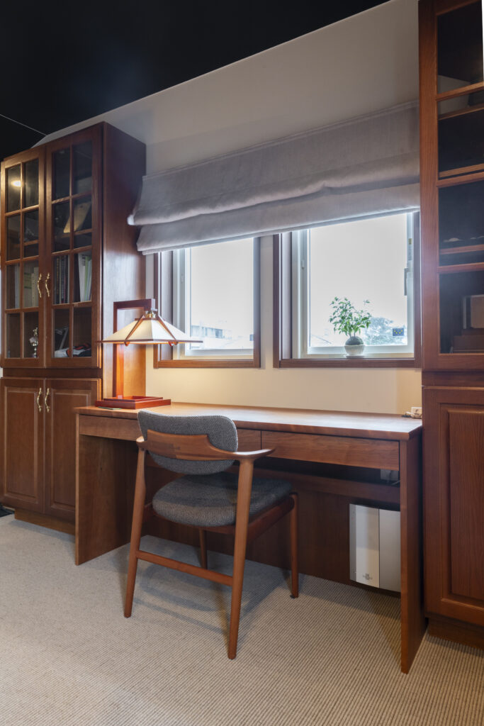 FILE製のオリジナル造作家具